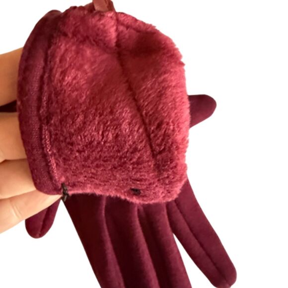 Burgundy Fashion Fleece Gloves Size One Size - Picture 5 of 6